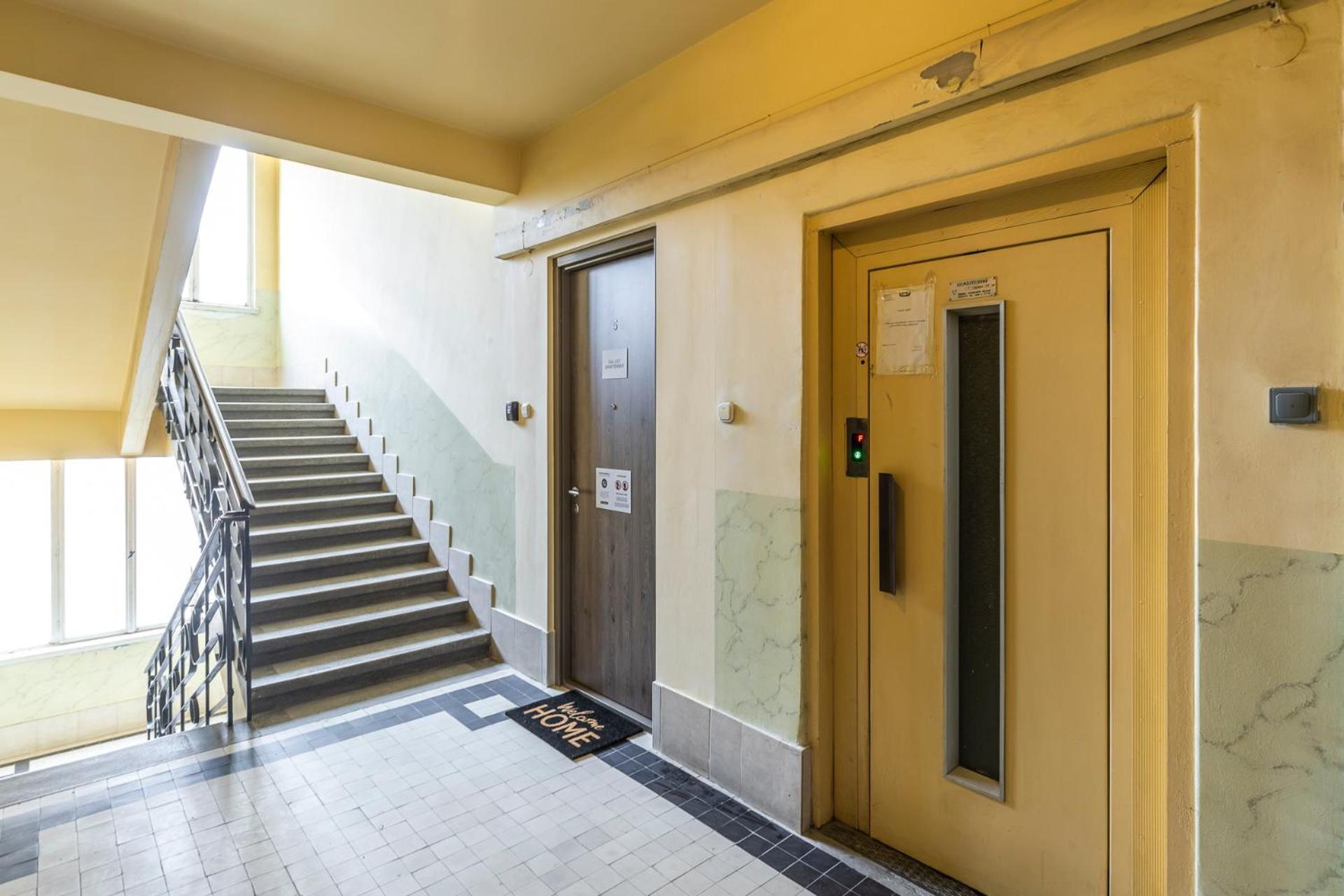 Galaxy Apartement Lift Parking Budapest Bagian luar foto